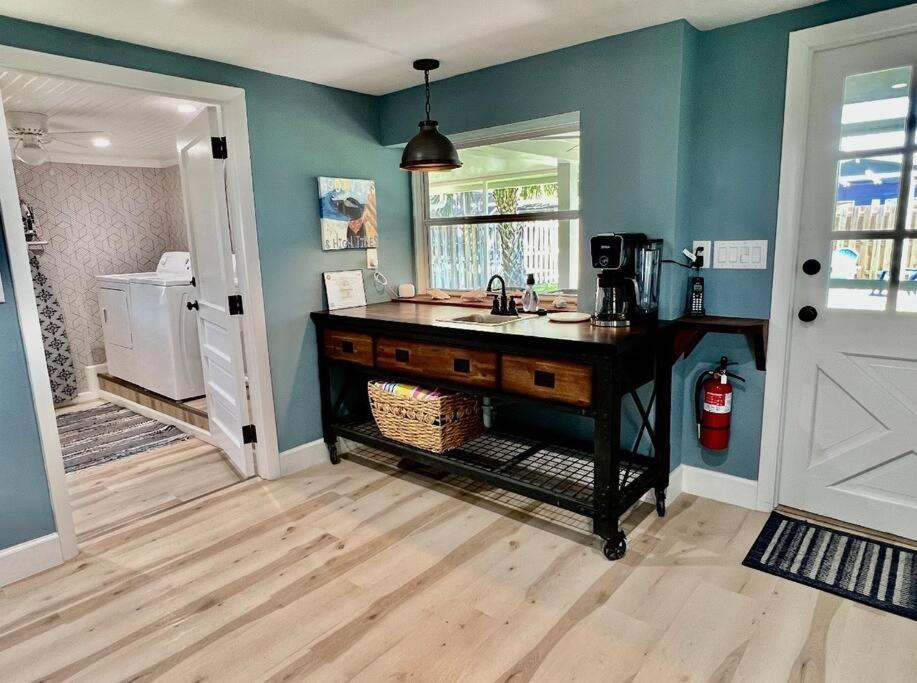Sea La Vie - Beach Town Charm+Newly Renovated Cocoa Beach Exterior foto